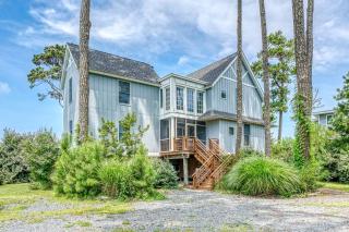 Grandview - Pet friendly, Waterfront home with dock! - Deep Hole - 7