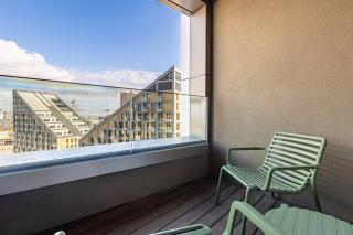 Stylish Haven SkyPark Apartment - Bratislava - 6