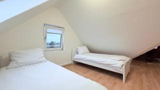 Komfortables Dachgeschoss-Apartment in Neumünster ideal für Monteure - 9