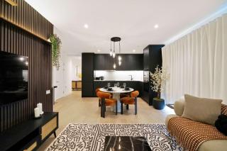 Rosso Suite 2BR & City views - 9