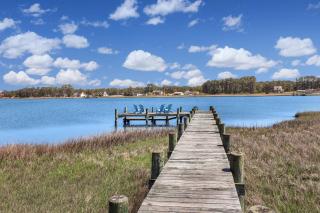 Heron's Cove on Salt Meadow - Pet friendly, waterfront home! - 8