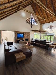 Sitrah Private Lodge, Mabalingwe - 4