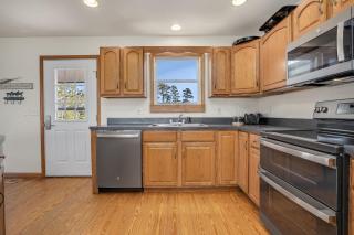 Hidden Treasure - Waterfront home with boat dock! - Deep Hole - 5