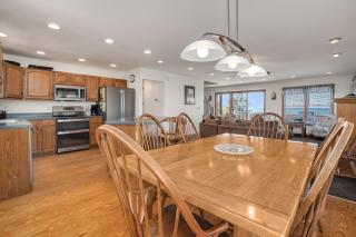 Hidden Treasure - Waterfront home with boat dock! - 1