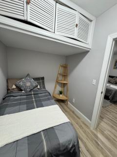 Luxury Modern Apt near NYC for 4 people - 5