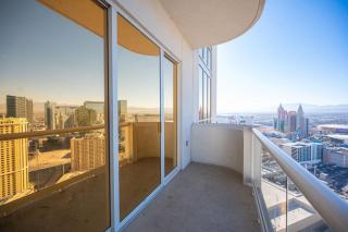 High Floor StripView Balcony 1BDR & JetBath - Las Vegas - 5