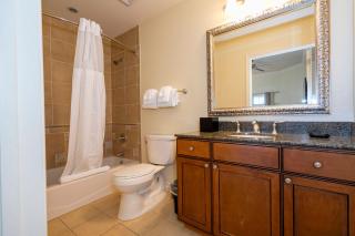 Stunning 3 Bed Apartment - Reunion Resort - 3