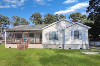 Horseshoe Hideaway - Cozy home with screened porches! - 9