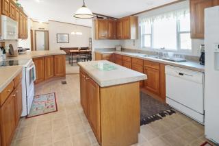Island Thyme - Hot tub & carnival location! - Chincoteague - 5
