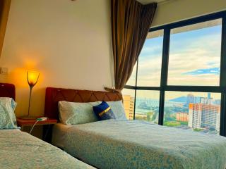 Big Family & Group Stay 2BR with 5 Queen Beds - Jelutong - 8