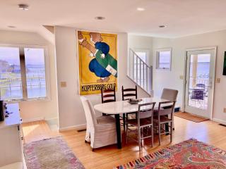 La Vie - Waterfront, boat dock & Pool! - Chincoteague - 3