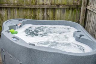 Private Hot Tub & Dundee Charm Close to Attractions - 9