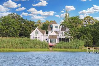 Lavinder House - Waterfront, North Main! - 5