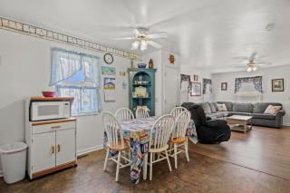 Lighthouse View - Water views & shared pool! - Birch Town - 2