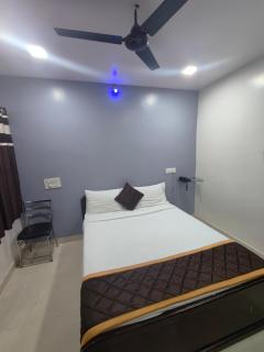 Hotel golden arch - Bangalore - 5