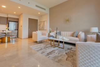 Downtown Luxury - Stunning Burj Khalifa & Fountain Views - 5 Minutes Walk to Dubai Mall - 3