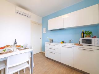 Wohnung Mit Balkon - Borghetto Santo Spirito - 8