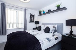 Waters Edge - Manchester - 8