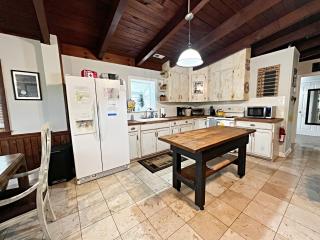 Whitefish Cabin- Your cozy cabin in the woods! - Luray - 6