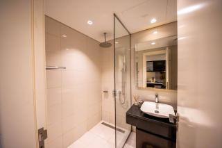 Cosy Studio at Damac Majestine - 9