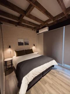 Herco Suites - - 9