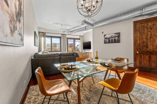 Chic Loft Heart of RiNo - 6