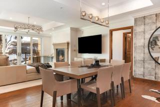 Ritz Carlton Luxe 3 bed 4 bath - 7