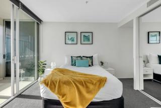 Skyline on Gold Coast - Stunning Views -38th Floor - 6