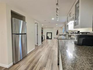 The Burke House on 19th - 2 bed 1 bath - Seattle - 9