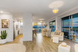 Skyfall - Breathtaking Views from Sunrise -Sunset - Gold Coast - 0