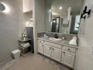 Palace Modern Residences at the Railyard - 2 Home Compound - Santa Fe - 3