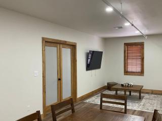 Luxury 2 Bedroom Lodge Unit 302 - 6