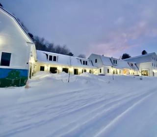 Luxury 2 Bedroom Townhome 103 - 1