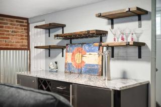 DU Cherry Creek Bungalow Sleeps 6 with Firepit - 5