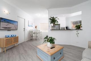 The Little Royale - Central 2B in Broadbeach - Gold Coast - 4
