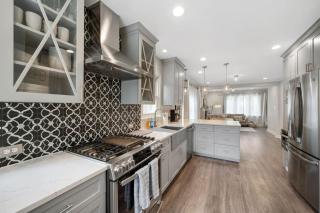 DU Cherry Creek Bungalow Sleeps 4 - 8