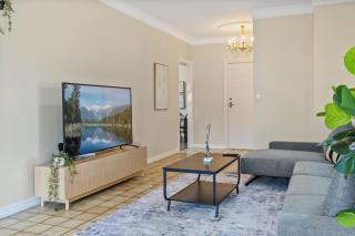 Affordable Convenient Stay 4Beds with Ducted AC - Brisbane - 2