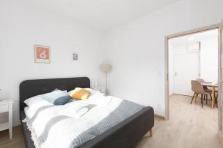 2 bedroom apartment with a terrace near the metro - Prague - 0