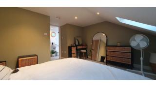 Cosy & Stylish Stay in Vibrant East Ham - Londra - 6