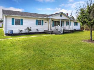 Mermaid Crossing - Pet friendly, waterfront with dock! - Chincoteague - 5