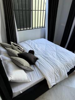 surreal home - Dar es Salaam - 5
