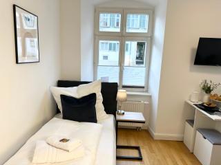 bella casa - Business&Family, 100m zum Konzerteingang Schloß, Parkplatz, SmartTV, Netflix, Waschmaschine,24h Checkin, 30qm, AP 5 - Ludwigsburg - 7