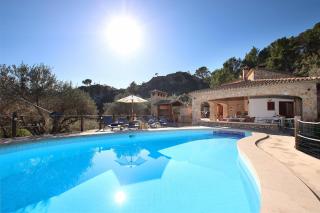 Rustic house recently renovated villa with views to the Pollensa mountains by Renthousing - Pollença - 2