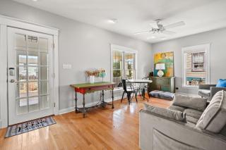 Oasis on Main - Charming Victorian on Main Street! - Chincoteague - 9