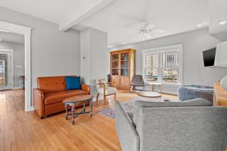 Oasis on Main - Charming Victorian on Main Street! - Chincoteague - 5