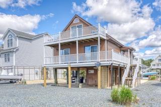 Off Duty - Pet Friendly, Waterfront! - 7