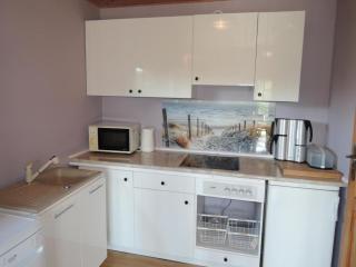 Lovely holiday home in Kolczewo with a fireplace and big garden - Kołczewo - 2