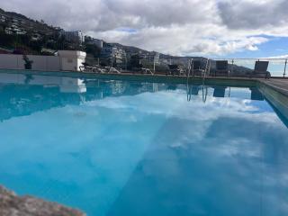 Beach Studio Apartment - Funchal - 7