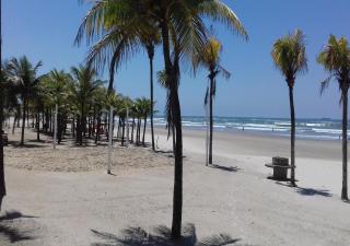 Apartamento próx ao Mar em Praia Grande - 0