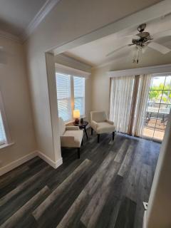 Sunny Retreat-Near Beach-Pickleball-Heated Pool! - Fort Myers Beach - 5